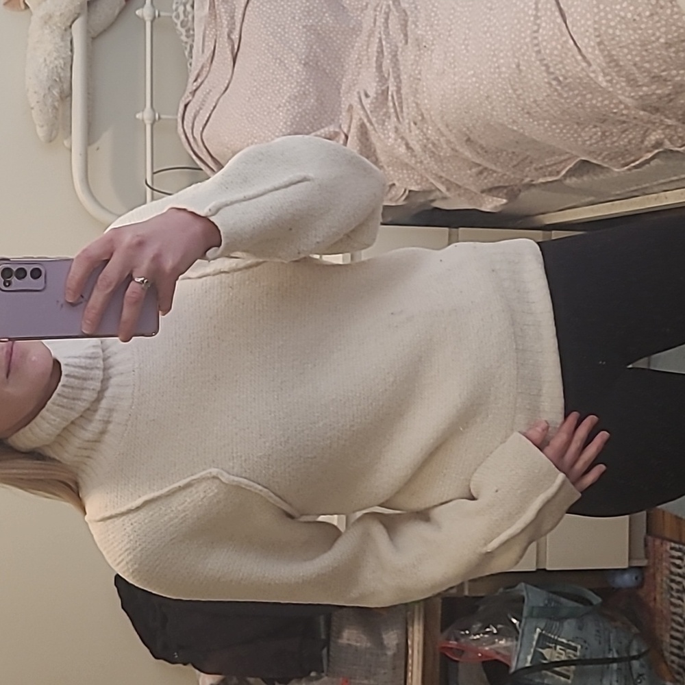 Universal Thread Mock Turtleneck sweater size XS